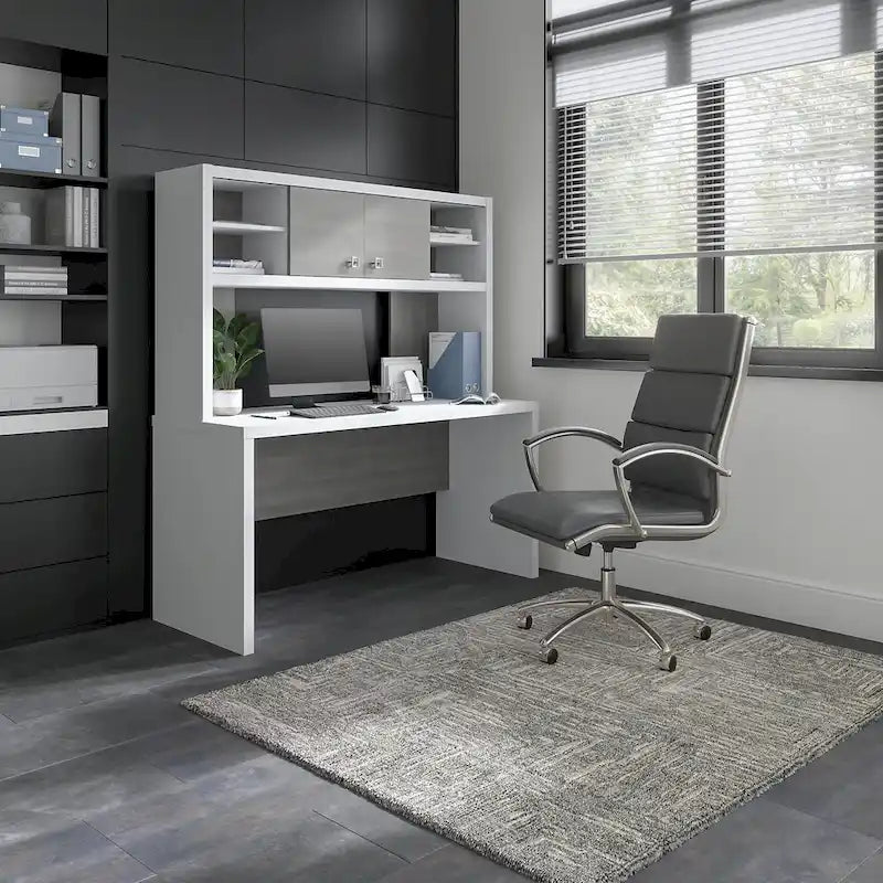 Bureau avec crédence et étagère supérieure