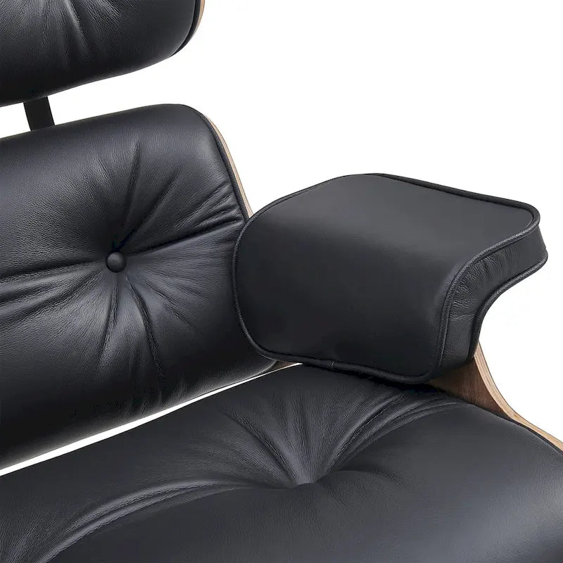 Ensemble fauteuil de détente et ottoman moderne du milieu du siècle en cuir véritable