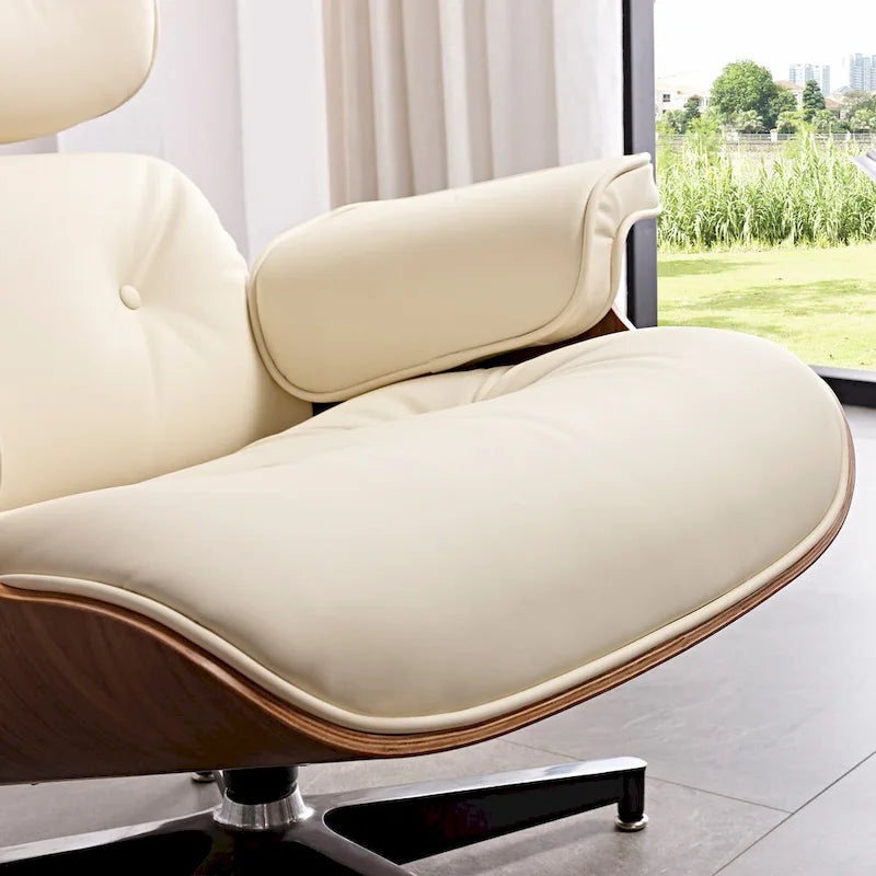 Ensemble fauteuil de détente et ottoman moderne du milieu du siècle en cuir véritable