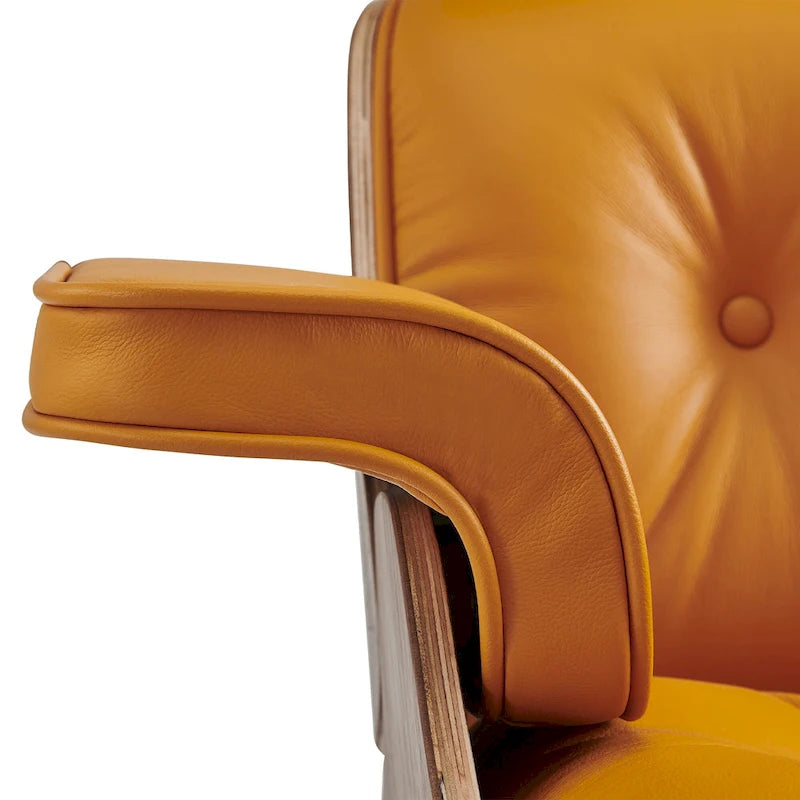 Ensemble fauteuil de détente et ottoman moderne du milieu du siècle en cuir véritable