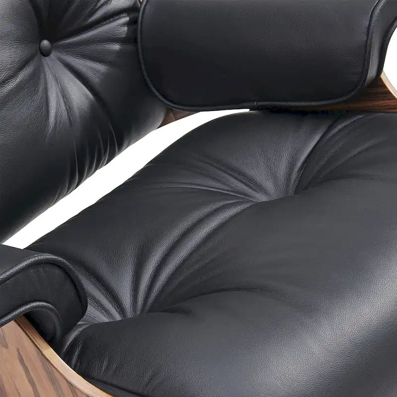 Ensemble fauteuil de détente et ottoman moderne du milieu du siècle en cuir véritable