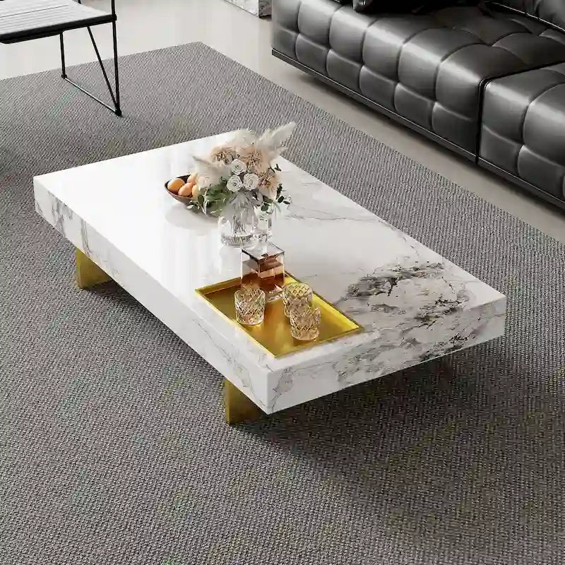 Moderner quadratischer Couchtisch in Marmoroptik, 42, glänzende Tischplatte aus gesintertem Stein