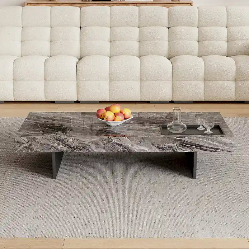 Moderner quadratischer Couchtisch in Marmoroptik, 42, glänzende Tischplatte aus gesintertem Stein